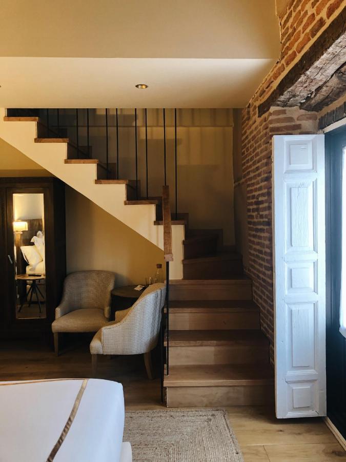 Hotel Boutique Casa Del Comendador 나발카르네로 외부 사진