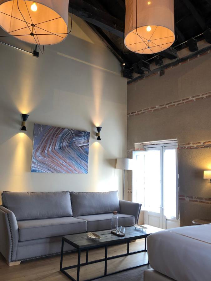 Hotel Boutique Casa Del Comendador 나발카르네로 외부 사진