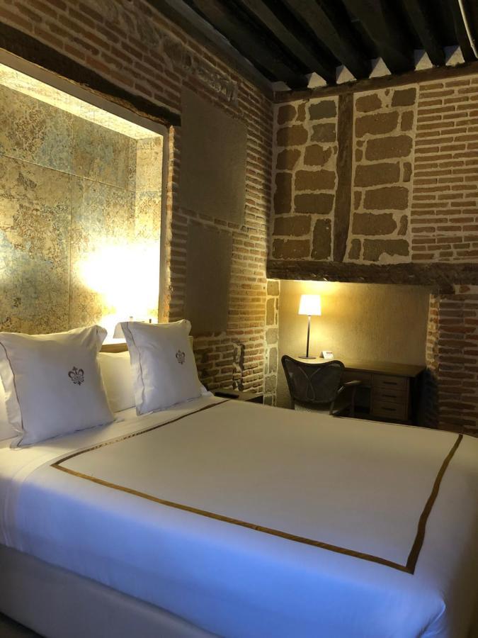 Hotel Boutique Casa Del Comendador 나발카르네로 외부 사진